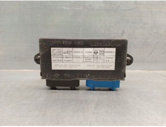 Recambio de centralita cierre para renault laguna i (b56_, 556_) 1.9 dci (b56w) referencia OEM IAM 7700421261  