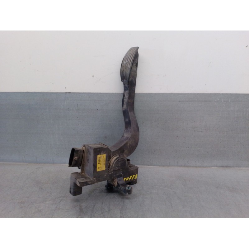 Recambio de potenciometro pedal para iveco daily caja cerrada (2006 =>) 2.3 diesel cat referencia OEM IAM 504061734 0281002632 