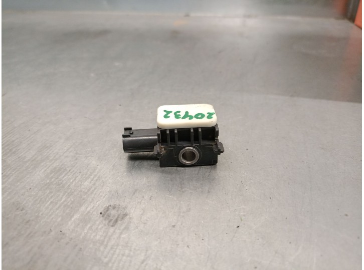 Recambio de sensor impacto para mercedes-benz clase gl (x164) 3.0 cdi cat referencia OEM IAM 0038202826 