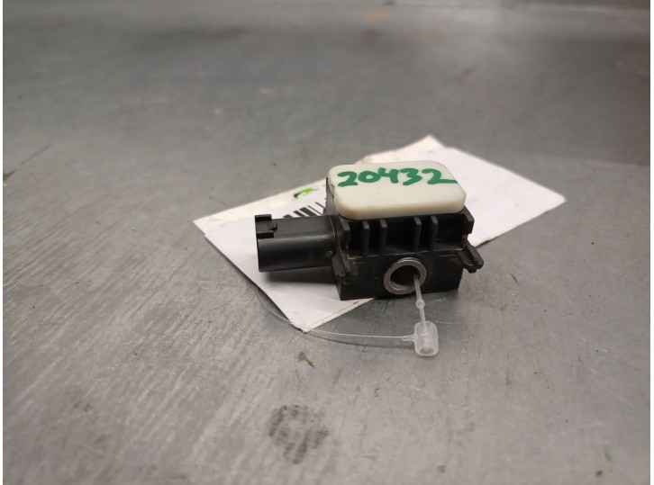 Recambio de sensor impacto para mercedes-benz clase gl (x164) 3.0 cdi cat referencia OEM IAM 0038202826 