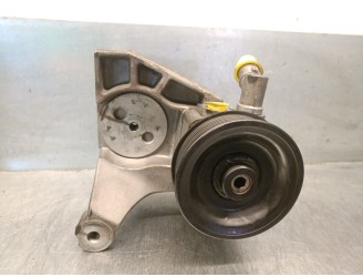 Recambio de bomba servodireccion para iveco daily caja cerrada (2006 =>) 2.3 diesel cat referencia OEM IAM 504385414 504134868 5