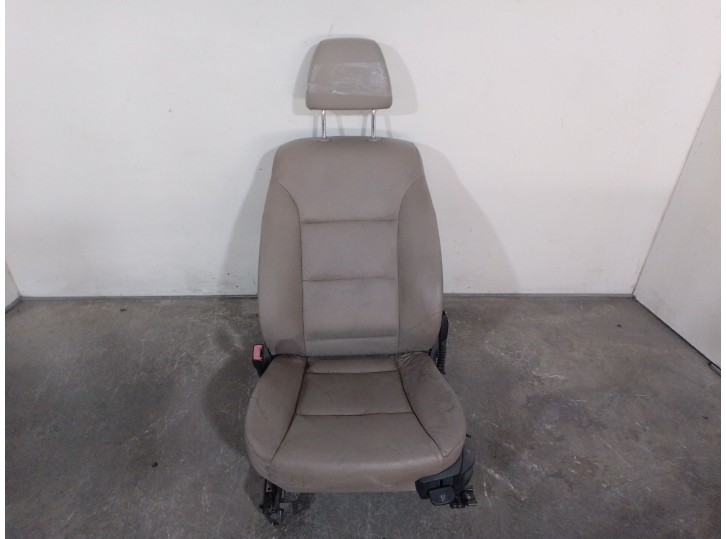 Recambio de asiento delantero izquierdo para bmw serie 5 berlina (e60) referencia OEM IAM 4595756 CUERO BEIGE 4 PUERTAS