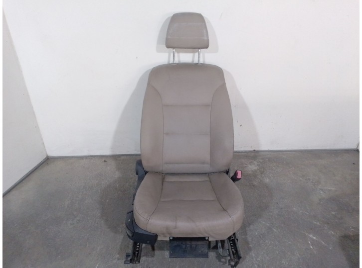 Recambio de asiento delantero derecho para bmw serie 5 berlina (e60) referencia OEM IAM 4595757 CUERO BEIGE 4 PUERTAS