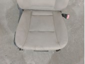 Recambio de asiento delantero derecho para bmw serie 5 berlina (e60) referencia OEM IAM 4595757 CUERO BEIGE 4 PUERTAS