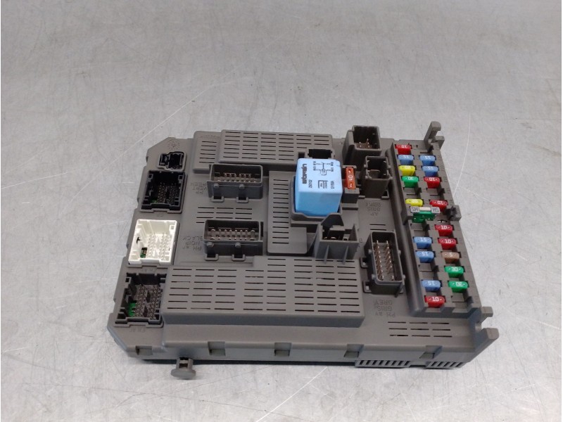 Recambio de caja reles / fusibles para fiat ulysse (179_) 2.2 jtd referencia OEM IAM 1400310480  BSI