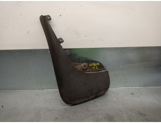 Recambio de faldon trasero para ford focus c-max (dm2) 1.6 tdci referencia OEM IAM 3M5J28371AA 