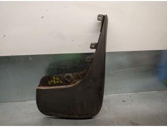 Recambio de faldon trasero para ford focus c-max (dm2) 1.6 tdci referencia OEM IAM 3M5J28370AA 