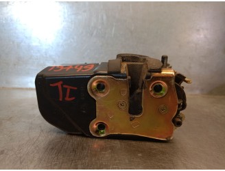 Recambio de cerradura puerta trasera izquierda para jeep gr.cherokee (wj/wg) 2.7 crd cat referencia OEM IAM 55363475AC 55363475A