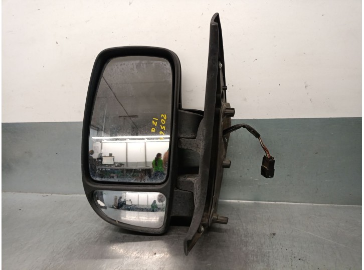Recambio de retrovisor izquierdo para nissan interstar mod. 04 (x70) 2.5 dci diesel cat referencia OEM IAM 9630200QA8 9630200QA8