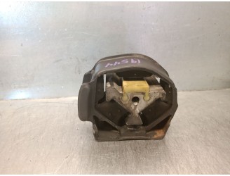 Recambio de soporte motor para mercedes-benz clase v (w638) 2.3 turbodiesel cat referencia OEM IAM 6382411413 A6382411413 