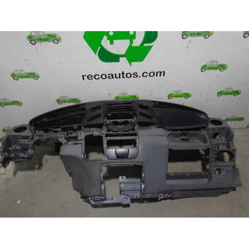 Recambio de salpicadero para iveco daily caja cerrada (2006 =>) 2.3 diesel referencia OEM IAM  NEGRO Y GRIS 