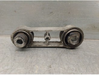 Replacement engine mount for Renault Laguna I (B56_, 556_) 1.9 dCi (B56W) OEM IAM reference 
