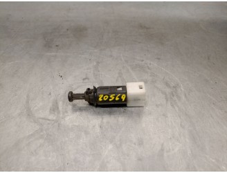 Replacement switch for Nissan Interstar mod. 04 (X70) 2.5 dCi diesel cat OEM IAM reference 2532000QAA 2532000QAA 