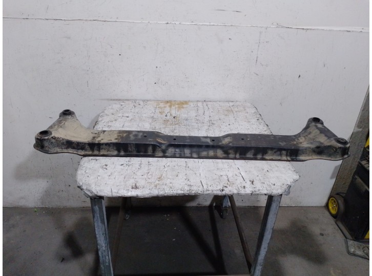 Recambio de puente delantero para mitsubishi montero (v80/v90) 3.2 di-d cat referencia OEM IAM MR992130 