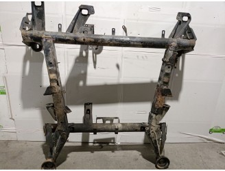 Recambio de puente delantero para mercedes-benz clase v (w638) 2.3 turbodiesel cat referencia OEM IAM A6383101910  