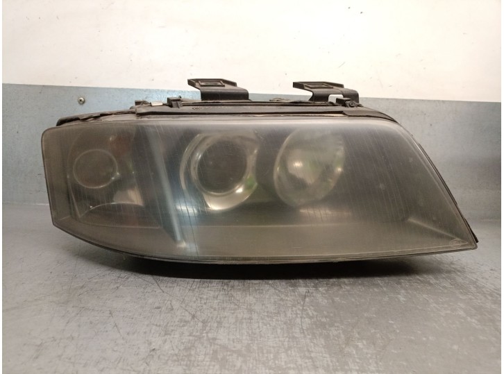 Replacement right headlight for Audi A6 C5 Avant (4B5) 2.5 TDI Quattro OEM IAM reference 4Z7941004 4Z7941004 