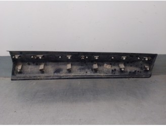 Recambio de molduras delanteras para land rover range rover evoque (l538) 2.2 d 4x4 referencia OEM IAM BJ3221065BH   2