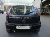 opel corsa c (x01) del año 2004