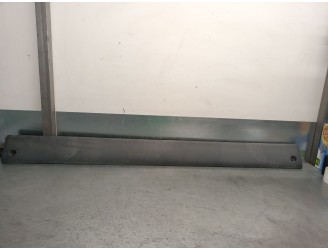 Recambio de molduras delanteras para nissan interstar mod. 04 (x70) 2.5 dci diesel cat referencia OEM IAM 7685100QAC 7685100QAC 