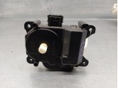 Recambio de motor apertura trampillas climatizador para lexus ct 200h referencia OEM IAM 0638000181  DENSO