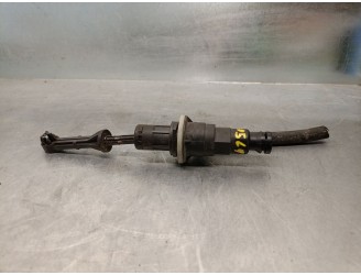 Recambio de bomba embrague para nissan interstar mod. 04 (x70) 2.5 dci diesel cat referencia OEM IAM 3061000QAF 3061000QAF 