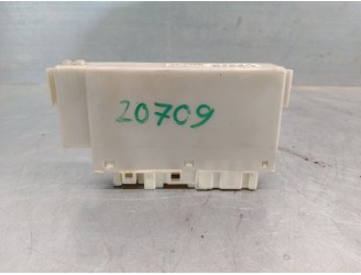 Recambio de modulo electronico para toyota prius (nhw30) 1.8 16v cat referencia OEM IAM 8264147090  72818793 DENSO