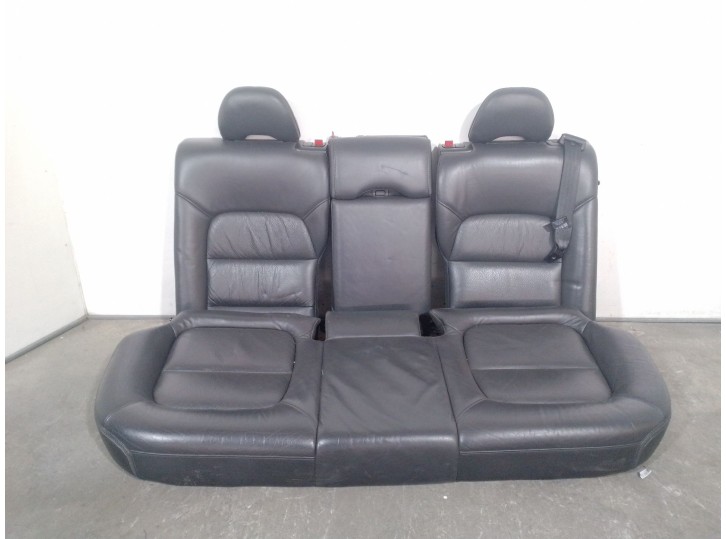 Recambio de asientos traseros para volvo xc70 ii (136) d5 awd referencia OEM IAM 39859791 39859791 