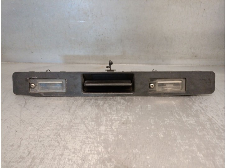 Replacement tailgate exterior handle for Volvo V70 II (285) 2.4 OEM IAM reference 9203101 9154717 