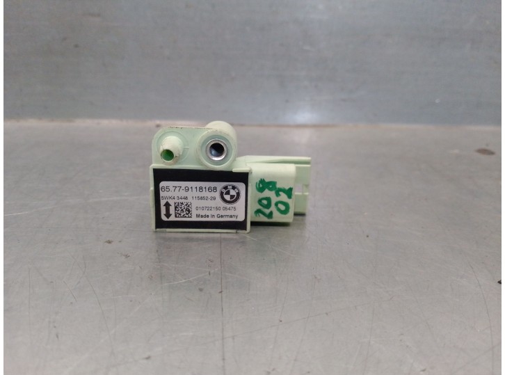 Replacement impact sensor for BMW 3 convertible (E93) 320 i OEM IAM reference 65779118168 5WK43448 SIEMENS