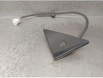 Recambio de molduras traseras para toyota land cruiser (j15) 3.0 turbodiesel referencia OEM IAM 7681460020 7681460020 