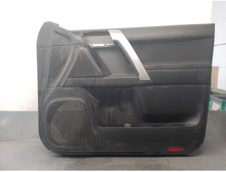 Recambio de guarnecido puerta delantera derecha para toyota land cruiser (j15) 3.0 turbodiesel referencia OEM IAM 67777X1M01 676