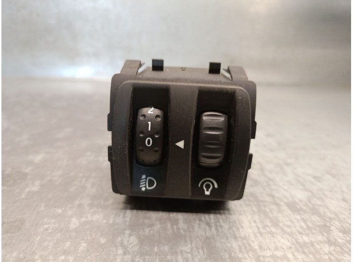 Recambio de mando luces salpicadero para renault twingo ii (cn0_) 1.5 dci 75 referencia OEM IAM 8200095495D 8200095495 