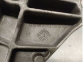 Recambio de soporte alternador para mercedes-benz clase a (w168) a 170 cdi (168.009, 168.109) referencia OEM IAM A6682020940 