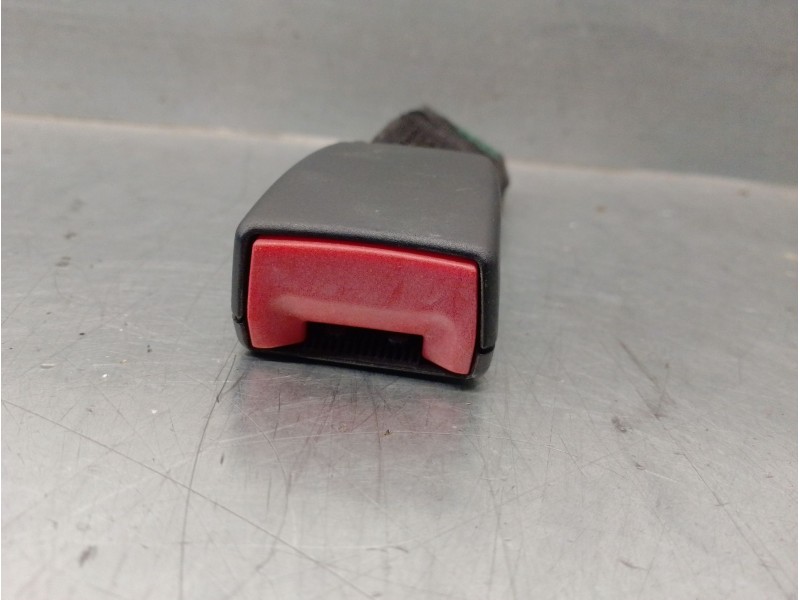 Recambio de enganche cinturon para bmw 3 descapotable (e93) 320 i referencia OEM IAM 9117261  603853900F