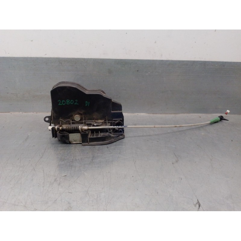 Recambio de cerradura puerta delantera izquierda para bmw 3 descapotable (e93) 320 i referencia OEM IAM 7202143  51215A36E75