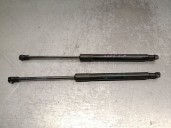 Replacement boot / tailgate struts for Renault Twingo II (CN0_) 1.5 dCi 75 OEM IAM reference 8200385560 8200385560 