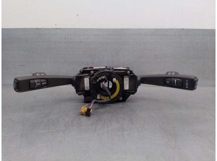 Recambio de mando luces para volvo xc70 ii (136) d5 awd referencia OEM IAM 31264344 