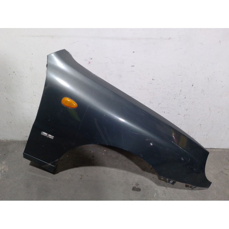 Recambio de aleta delantera derecha para daewoo lanos (klat) 1.5 referencia OEM IAM 96221073  