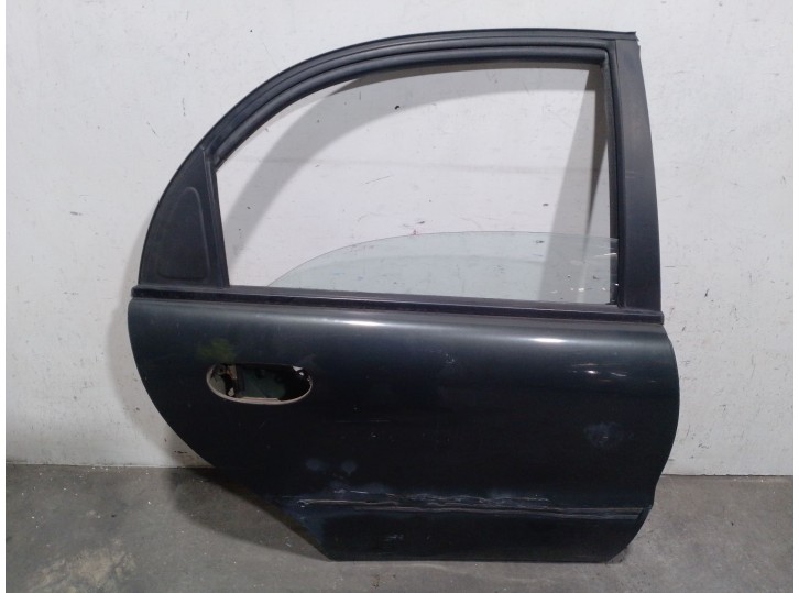 Recambio de puerta trasera derecha para daewoo lanos (klat) 1.5 referencia OEM IAM 96303929 