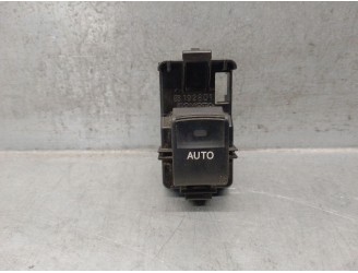 Recambio de mando elevalunas delantero derecho para toyota land cruiser (j15) 3.0 turbodiesel referencia OEM IAM 8481033120  192