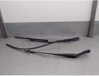 Recambio de brazo limpia delantero derecho para volvo xc70 ii (136) d5 awd referencia OEM IAM 30796035-30796036 31276002 - 31276