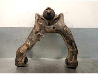 Recambio de brazo suspension superior delantero izquierdo para mitsubishi montero (v80/v90) 3.2 di-d cat referencia OEM IAM 4010