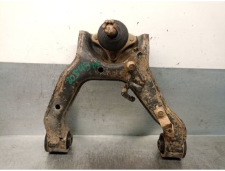 Recambio de brazo suspension superior delantero derecho para mitsubishi montero (v80/v90) 3.2 di-d cat referencia OEM IAM 4010A0