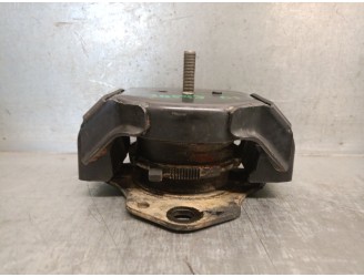 Recambio de soporte motor delantero para mitsubishi montero (v80/v90) 3.2 di-d cat referencia OEM IAM 1093A105 1093A105 