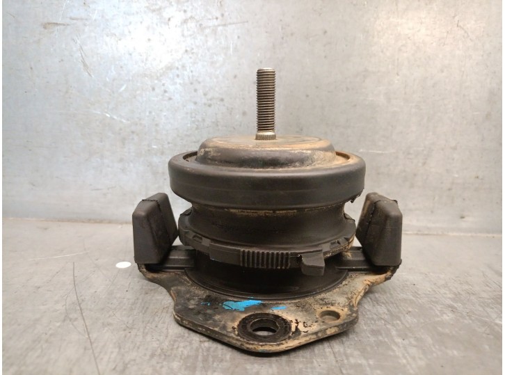 Recambio de soporte motor delantero para mitsubishi montero (v80/v90) 3.2 di-d cat referencia OEM IAM 1093A105 1093A105 
