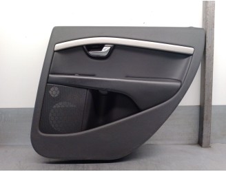 Recambio de guarnecido puerta trasera derecha para volvo xc70 ii (136) d5 awd referencia OEM IAM 39878957 39862998 