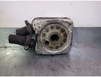 Recambio de enfriador aceite motor para volkswagen golf iv (1j1) 1.6 referencia OEM IAM 078117021A  