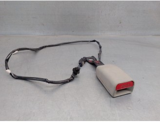 Recambio de enganche cinturon para mitsubishi outlander ii (cw_w) 2.0 di-d (cw8w) referencia OEM IAM NSB1094  