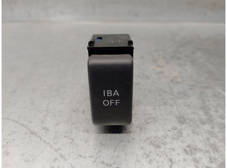 Replacement switch for Infiniti FX 3.0 V6 diesel cat OEM IAM reference 251221CA0A 251221CA0A NILES