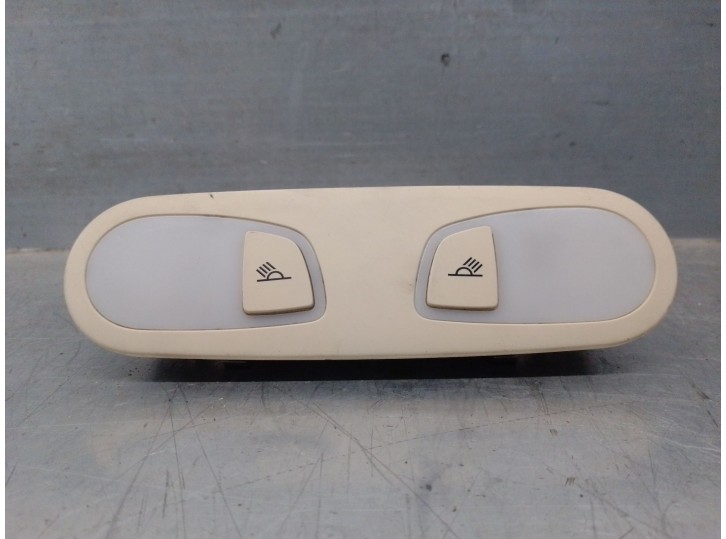 Recambio de luz interior para audi a6 lim. (4g2) 3.0 v6 24v tdi referencia OEM IAM 4G0947111 